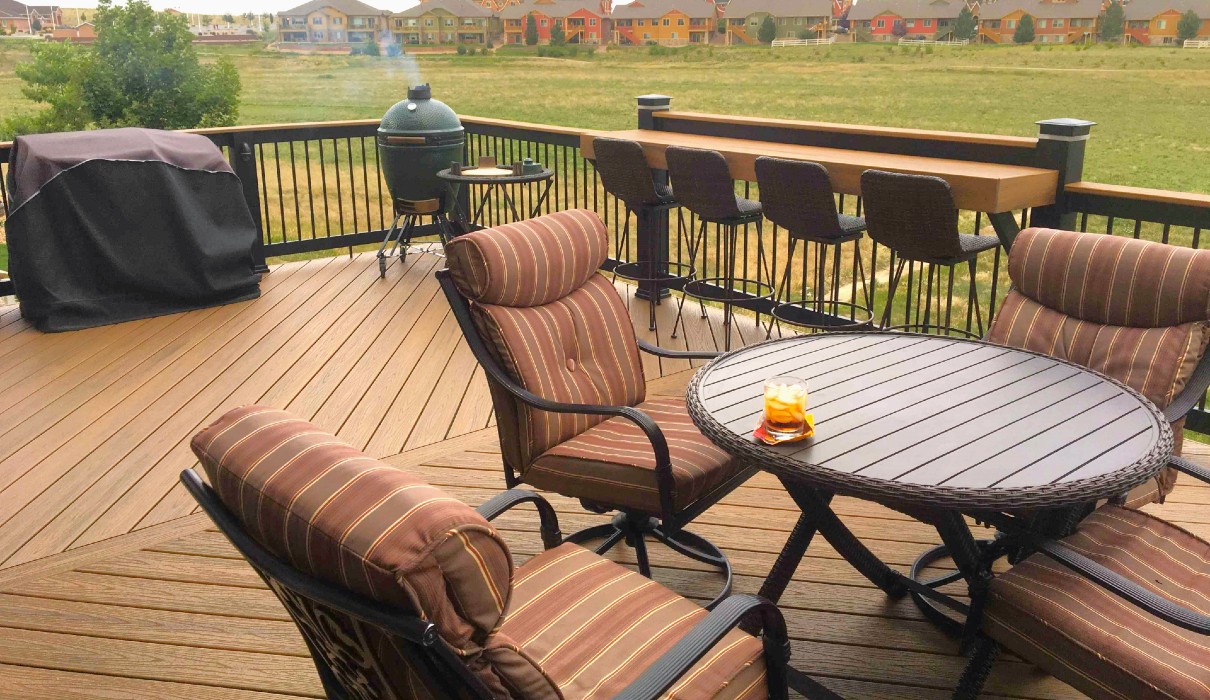 deck with patio furniture