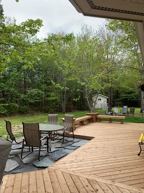 beautiful outdoor patio with side yard