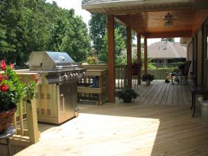 outdoor patio with grill