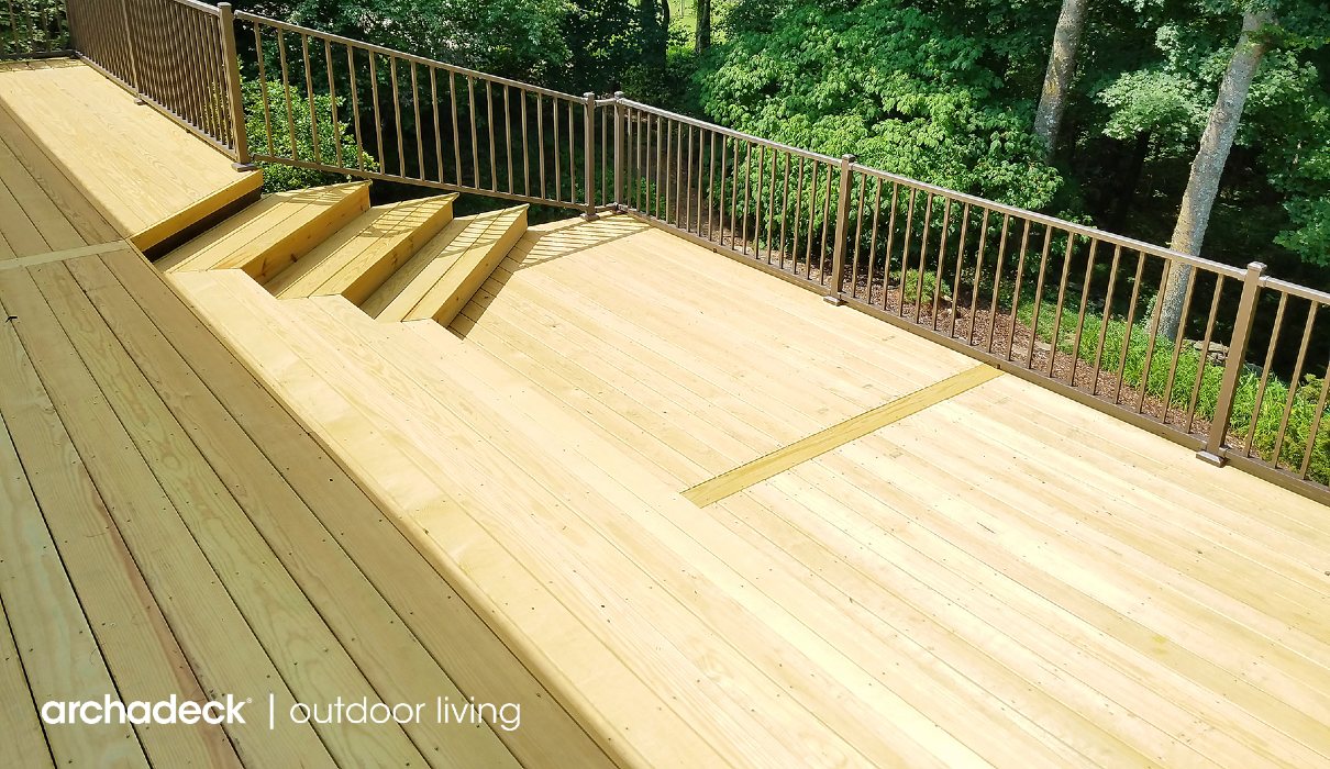 custom deck in Chattanooga
