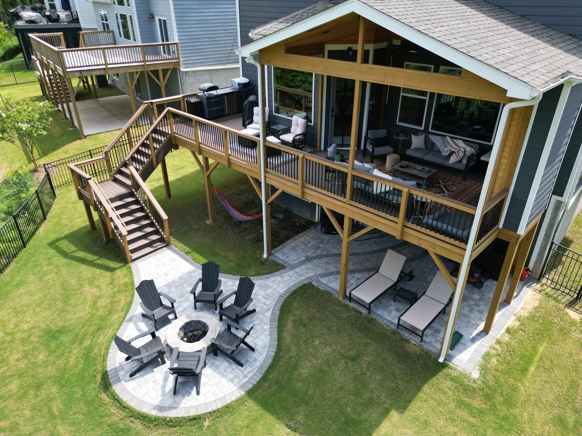 newtown-square-porch-builders-delaware-county