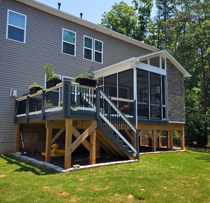 Screened porch and composite deck in Gaston county, Nc.