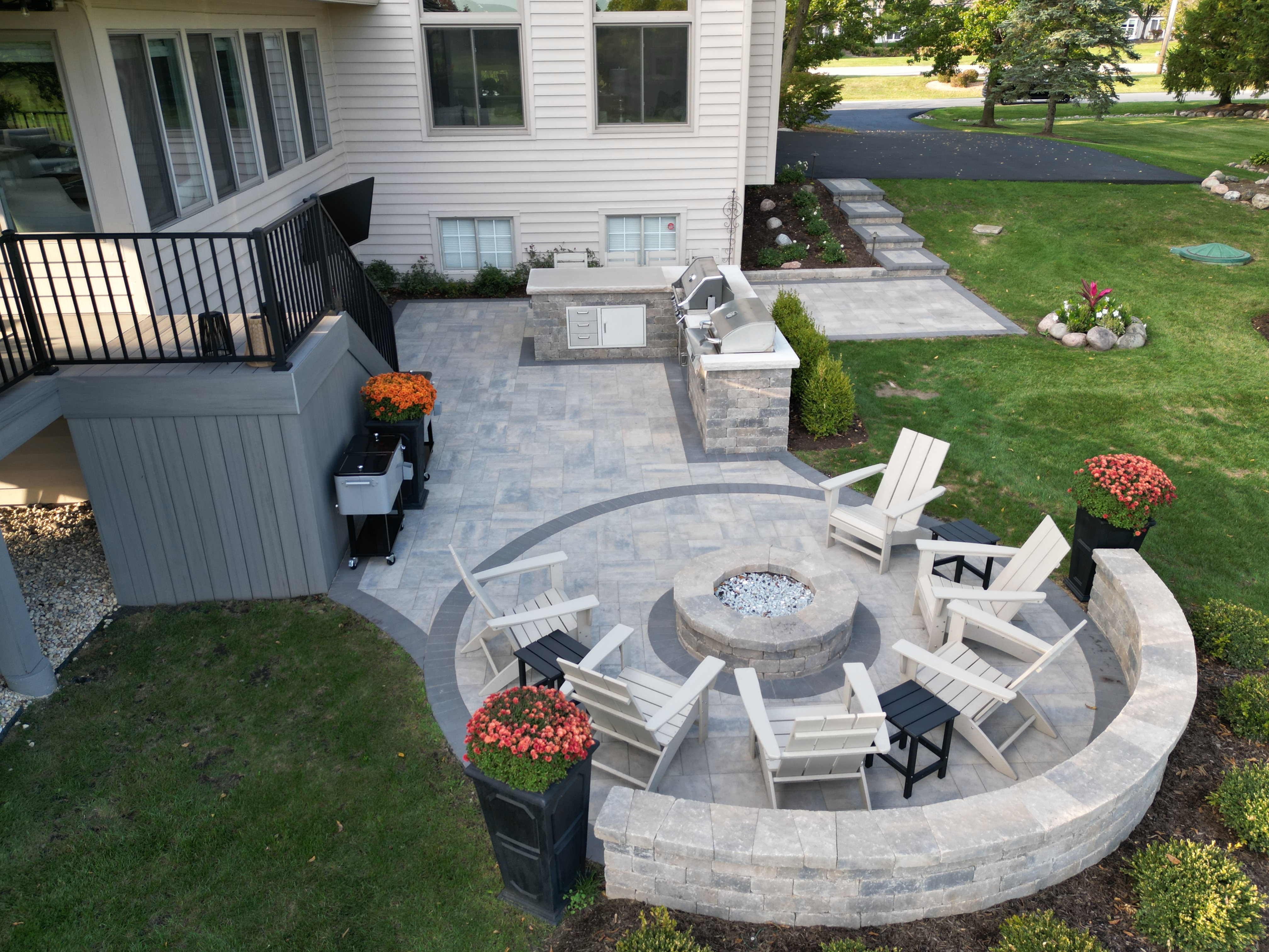 Custom patio installation in Mundelein, IL.