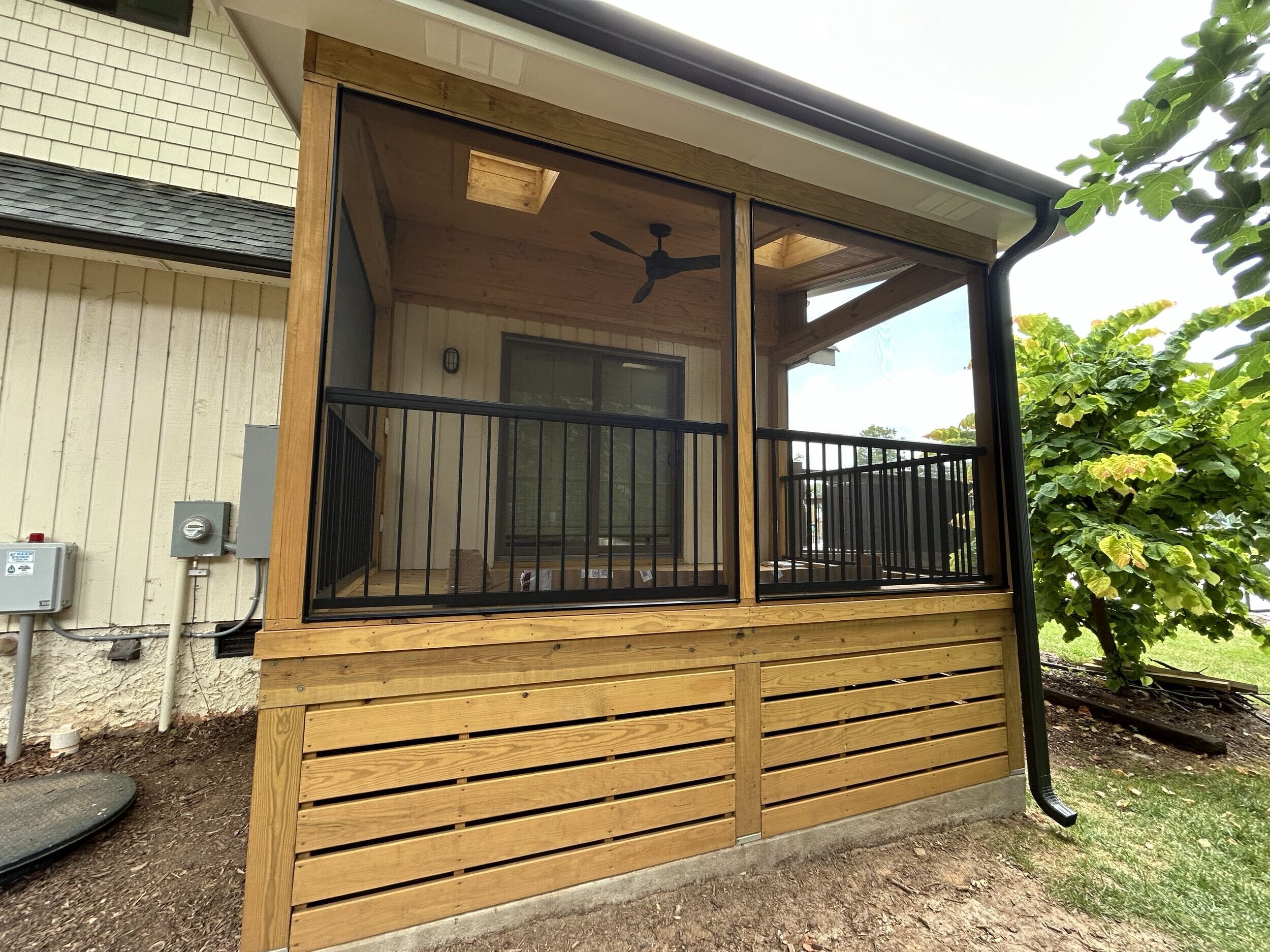 Custom Screened Porch in Cornelius, NC by Archadeck of Charlotte.