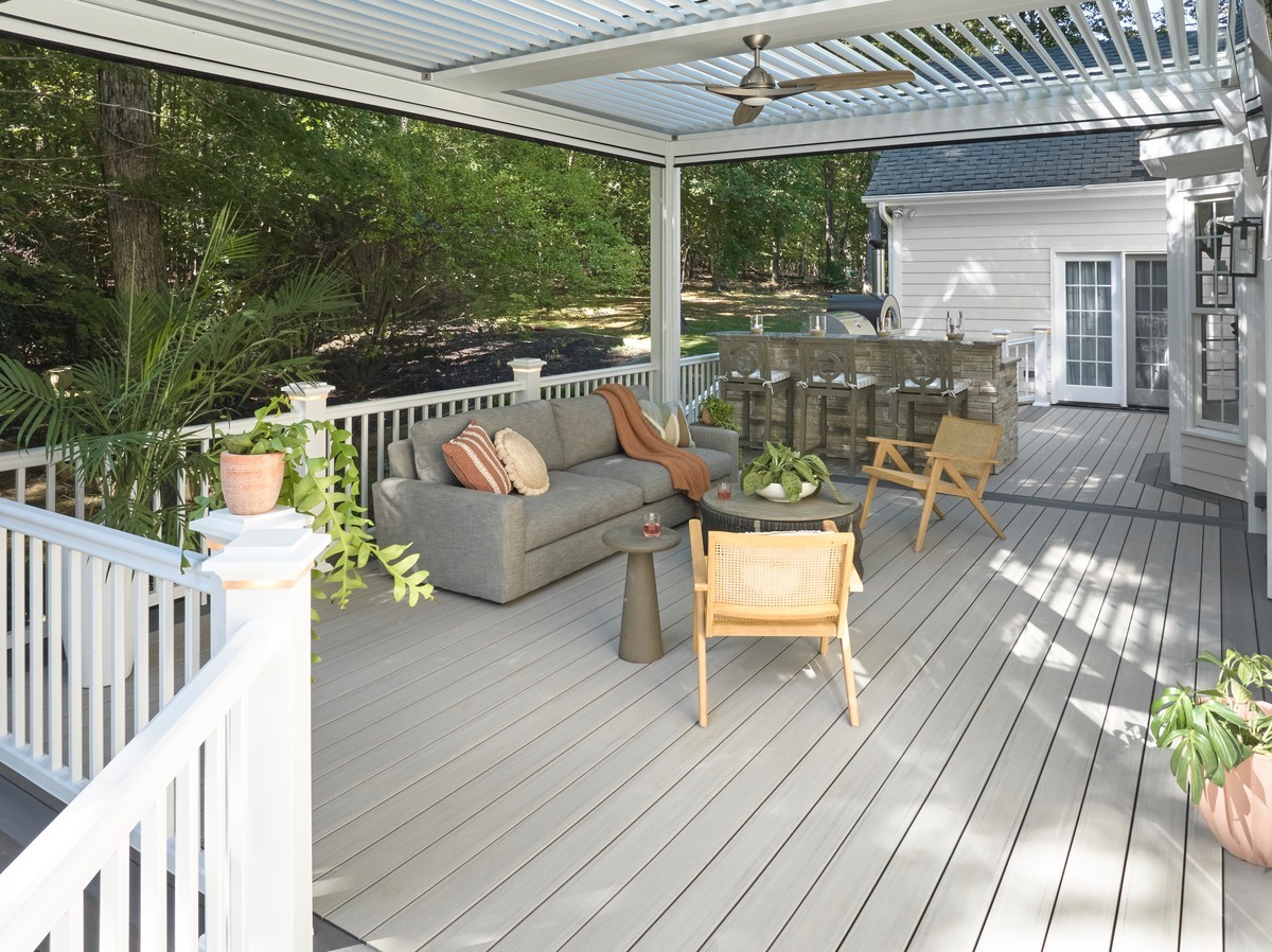 best-deck-contractors-north-milwaukee