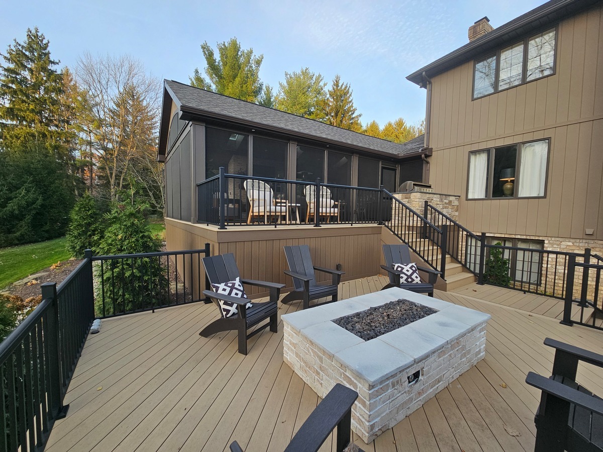 rochester-deck-builder