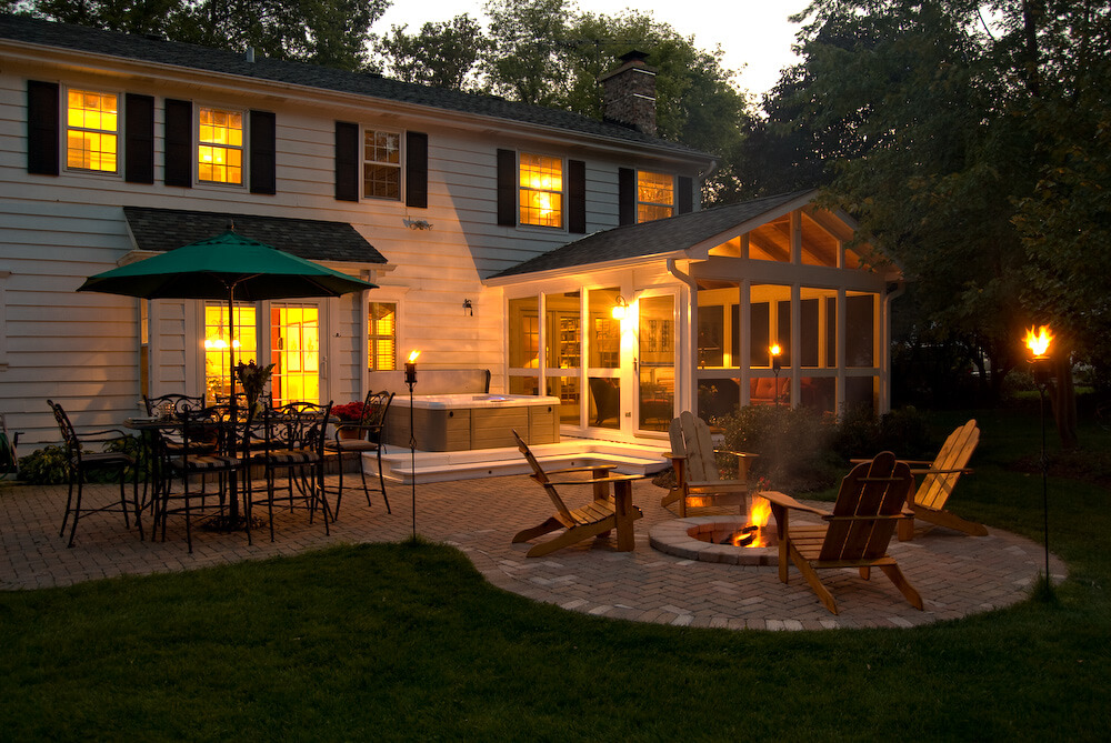 Screened porch, spa deck, patio and custom fire pit