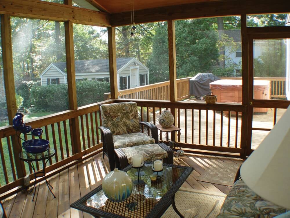 Screened porch and deck with hot tub