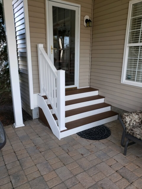 Patio steps with railing