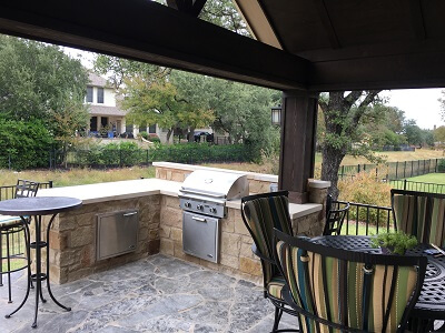 Covered patio with outdoor kitchen