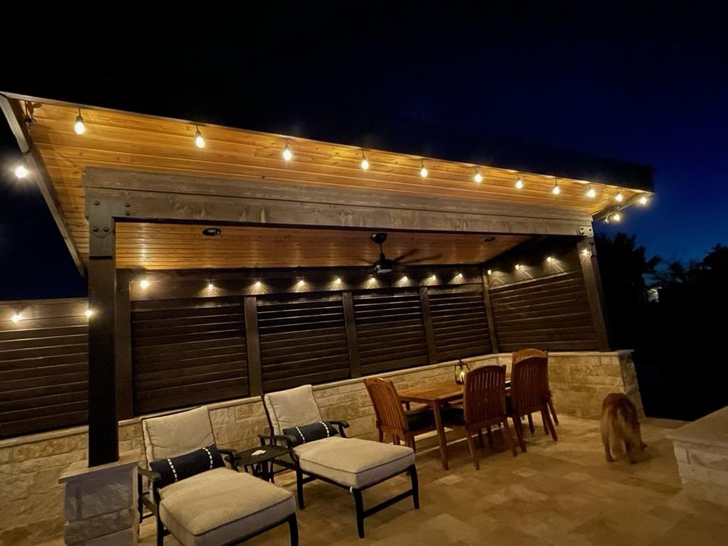 outdoor patio with lights