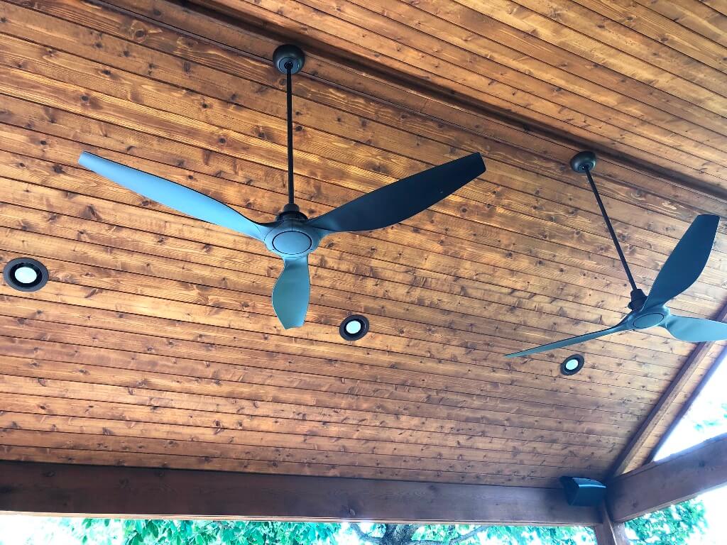 Poolside cabana ceiling with fan and lighting