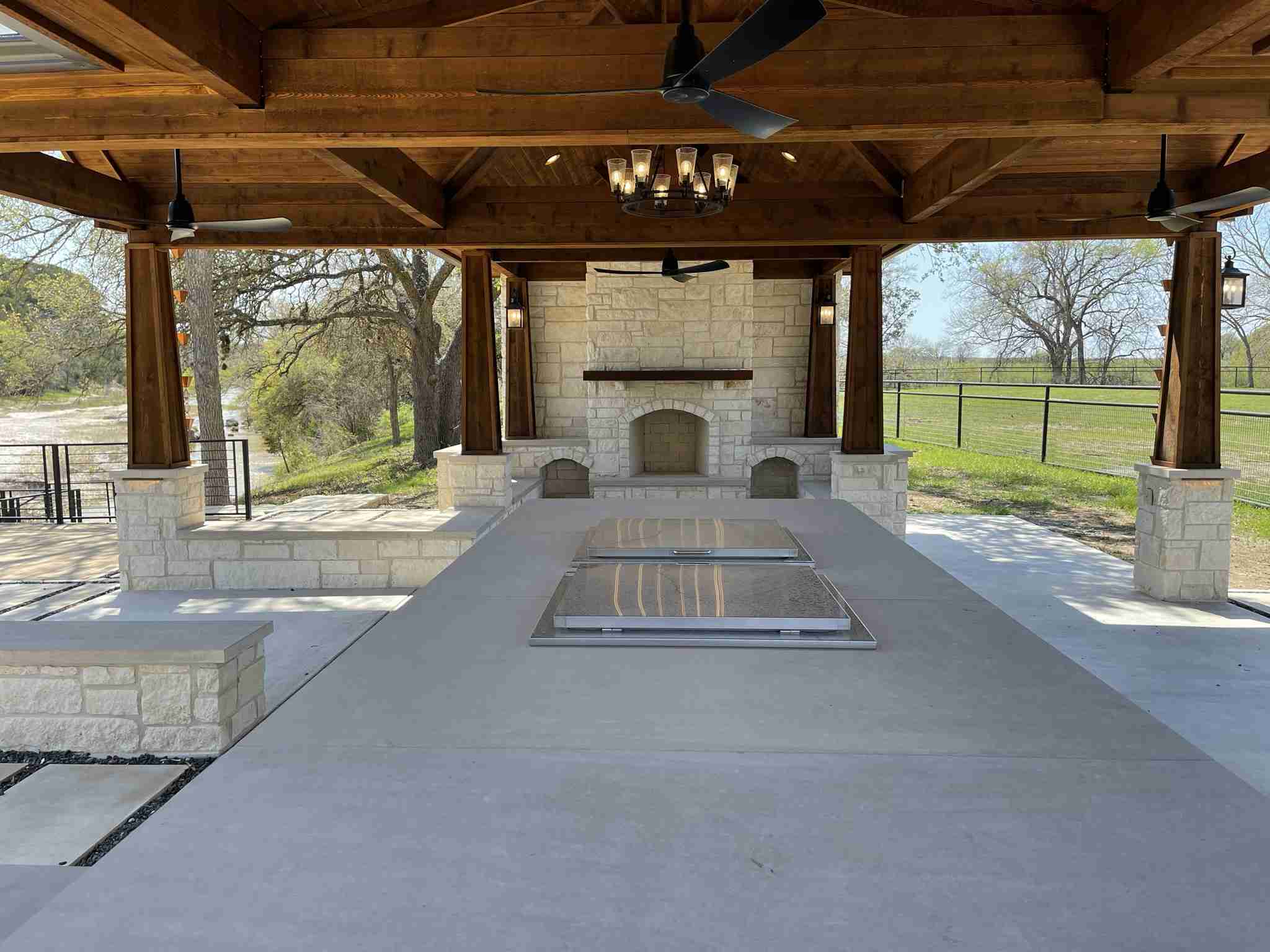 Covered Patio, Fireplace & Riverfront Deck for Entertaining