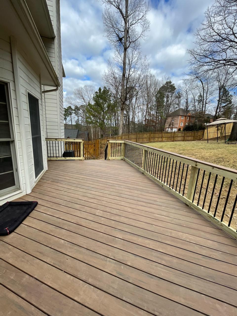 North Shelby County Low Maintenance Deck Builder