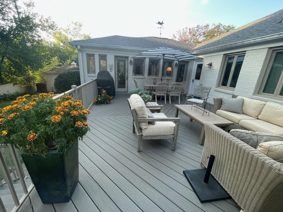 grey deck in Homewood