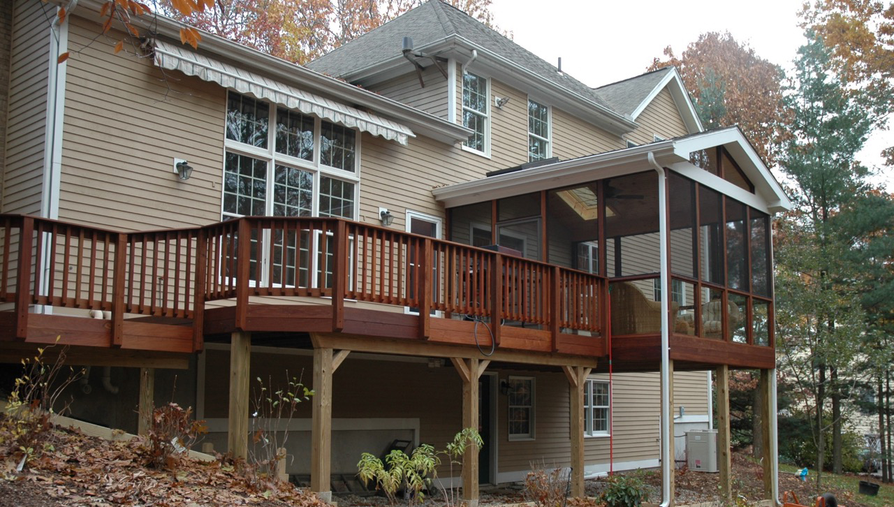 outdoor deck with house