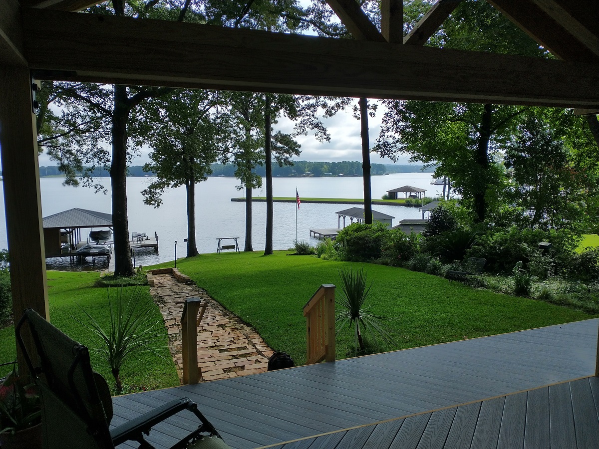 Lake Sinclair deck and porch builders.