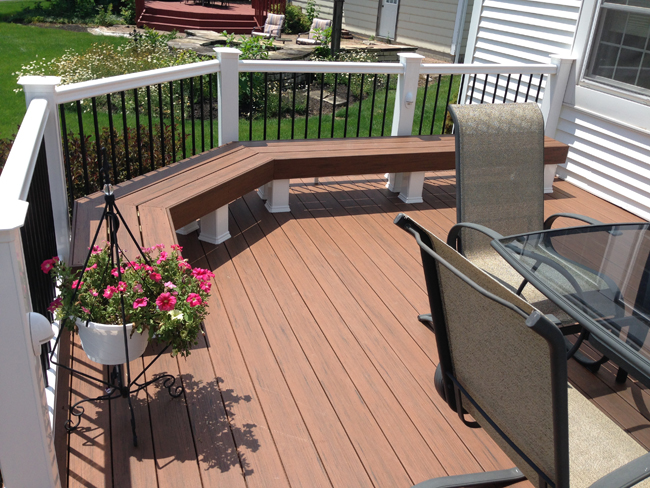 TimberTech Deck with seating and railing