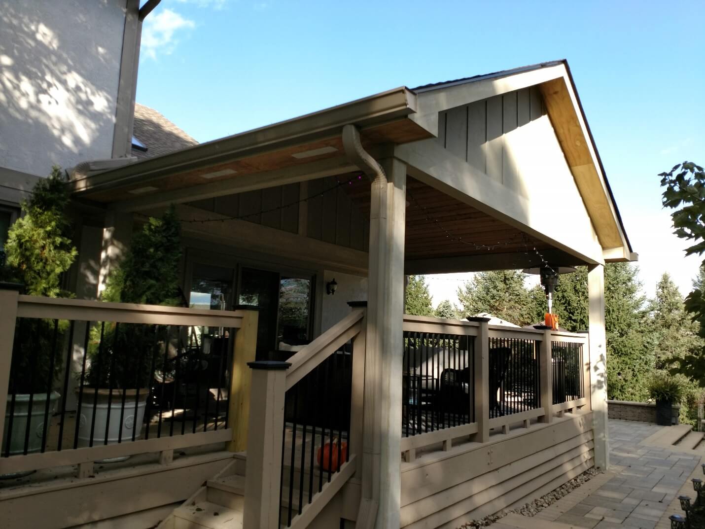 Covered porch with open side deck