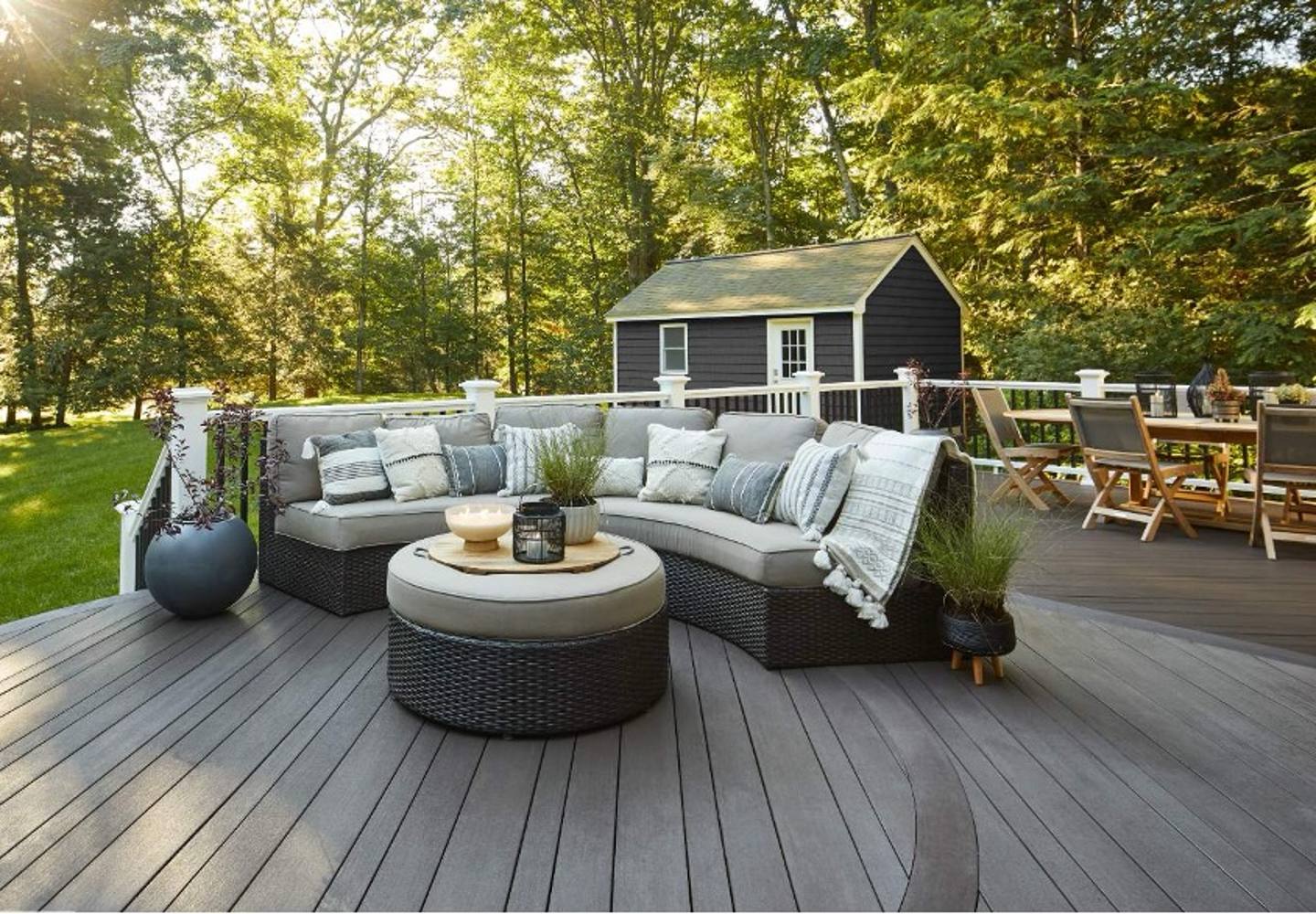 Low Maintenance Deck Installer