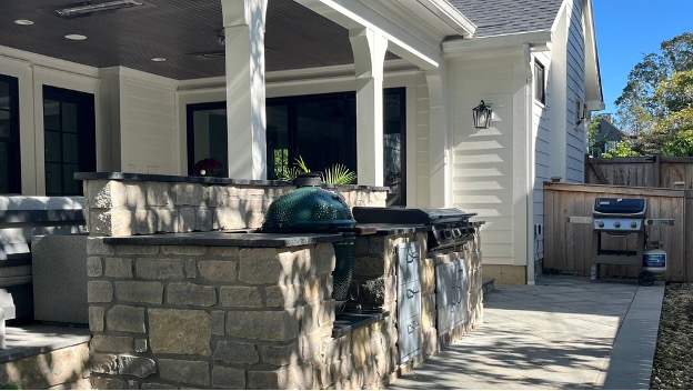 custom outdoor grilling areas backyard tailgating