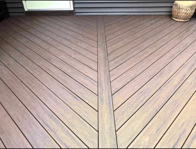 Wood deck floor details