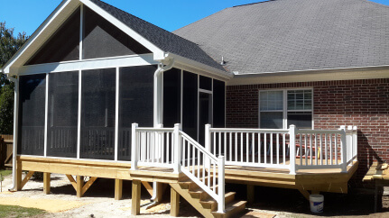 Deck and screened porch combination in Columbia, SC.