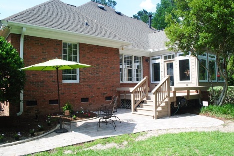 How A Sunroom Can Help You Beat The Heat And Still Enjoy The Outdoors This Summer.