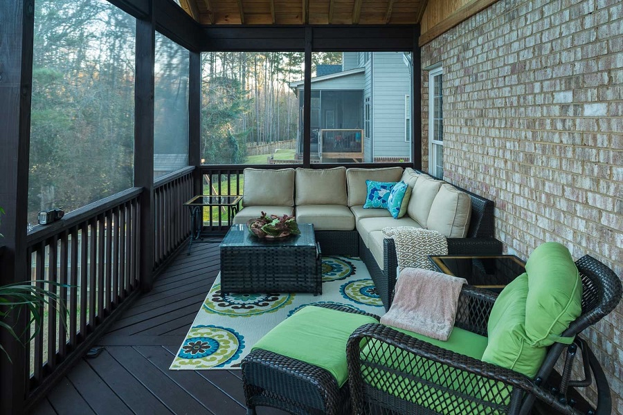 Archadeck of Central SC screened porch amenities.