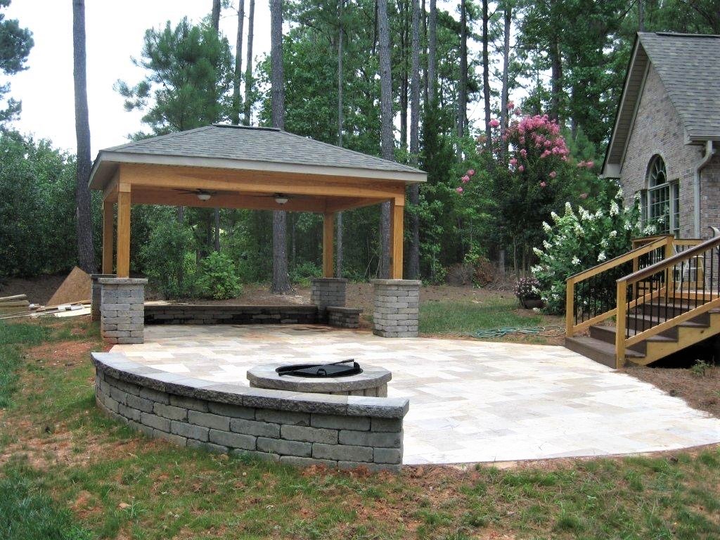 Open Porch Seat Wall Firepit