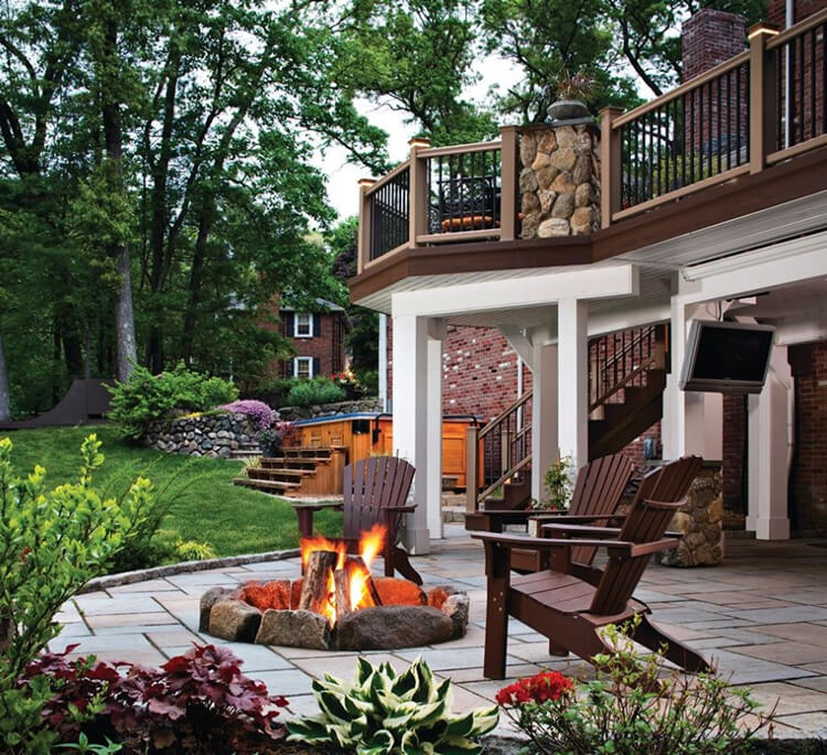 patio with sunken fire pit
