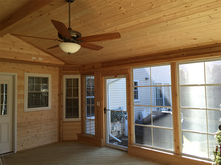 lodge-style screened porch