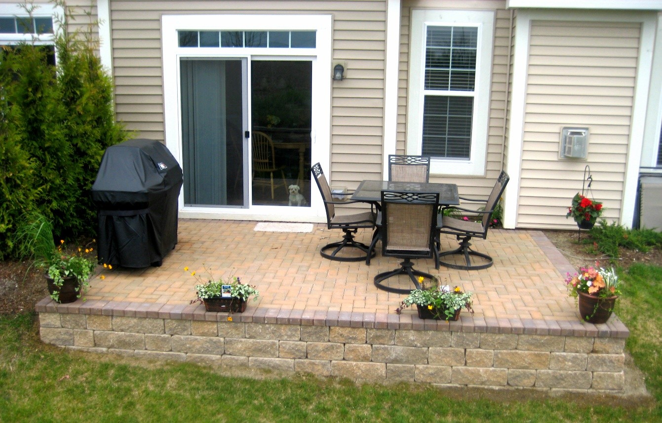 Aurora Patio