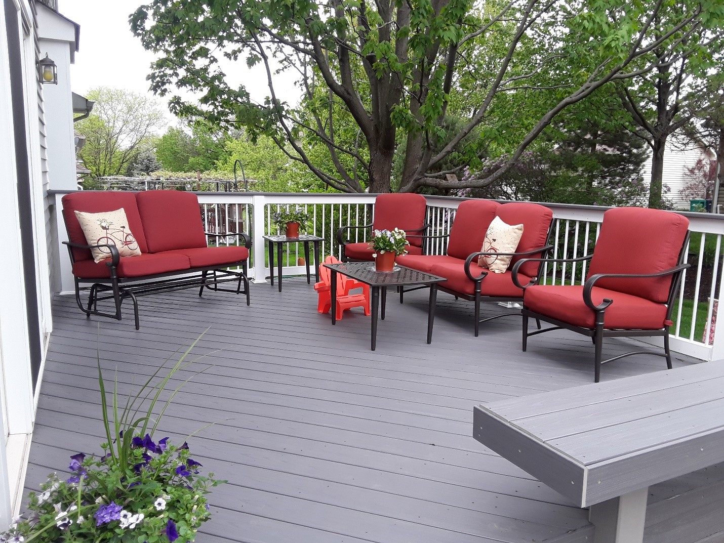 custom deck with red chairs