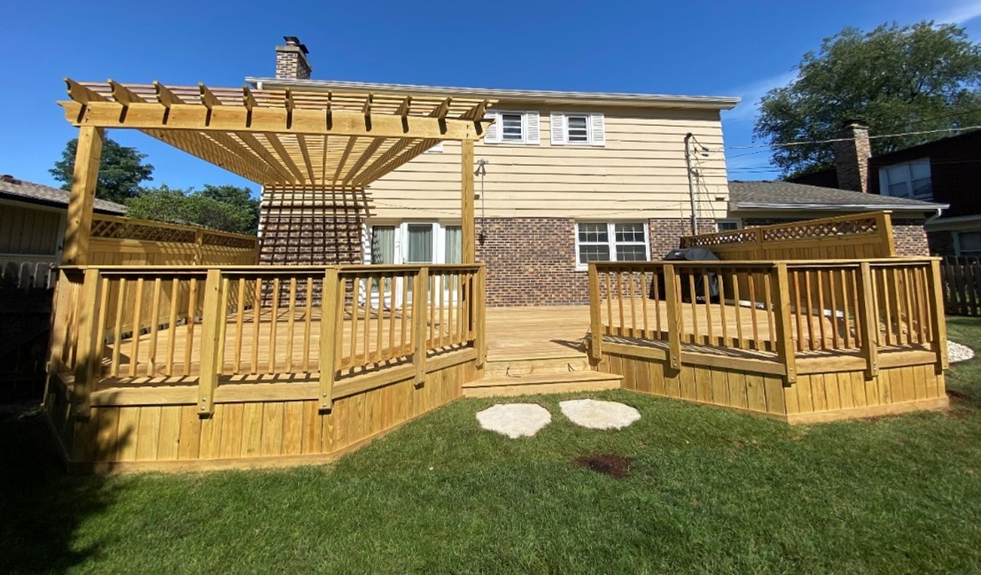 Wood Deck with Attached Pergola