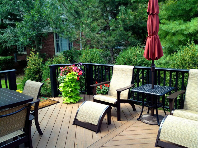 deck with chairs