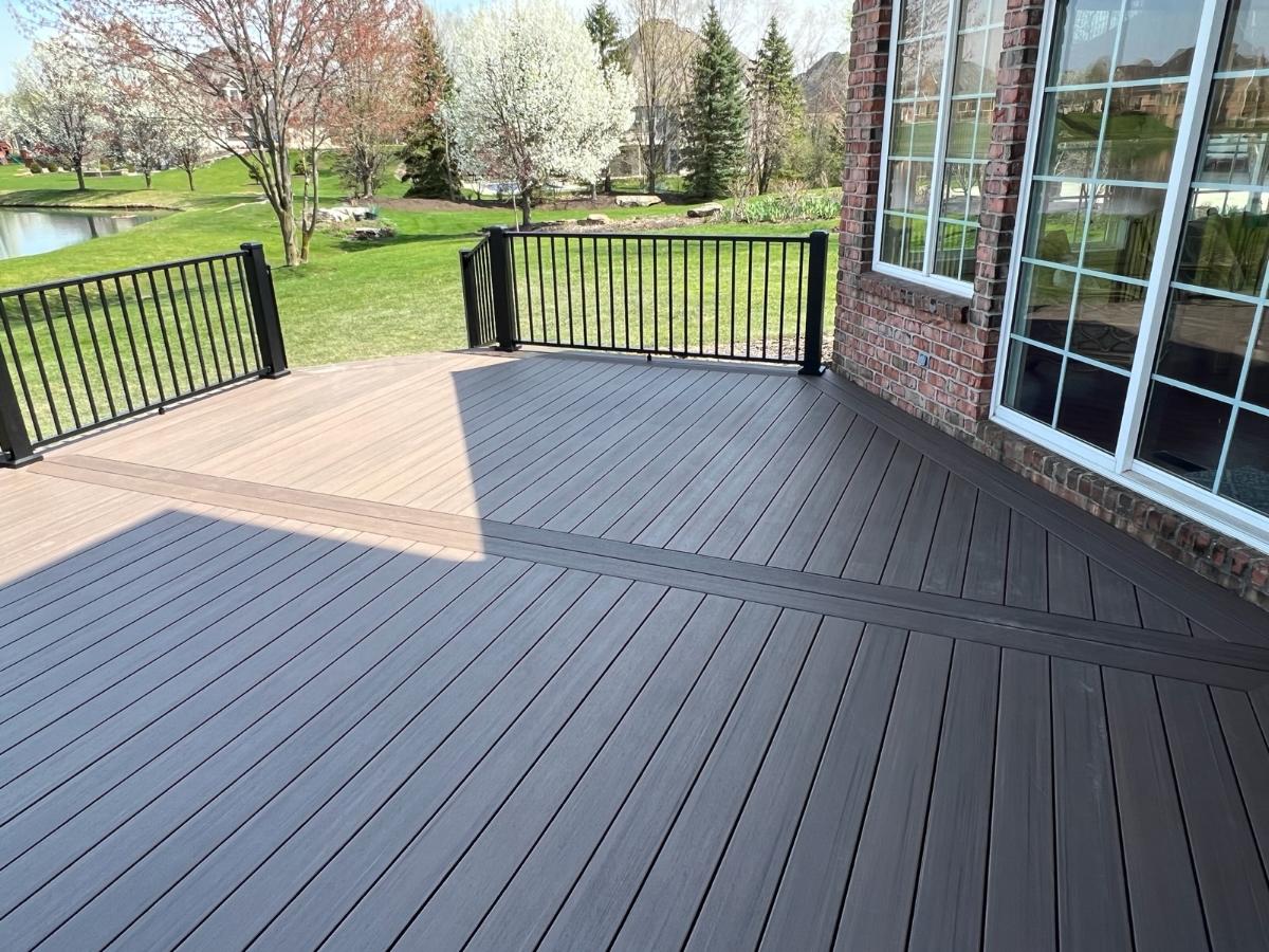 Fort Wayne Azek Deck with Picture Framing and Parting Board Detail