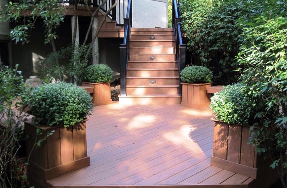 Create the Perfect Outdoor Summer Space to Reconnect with Family and Friends with the Help of Greenville’s Leading Deck Builder