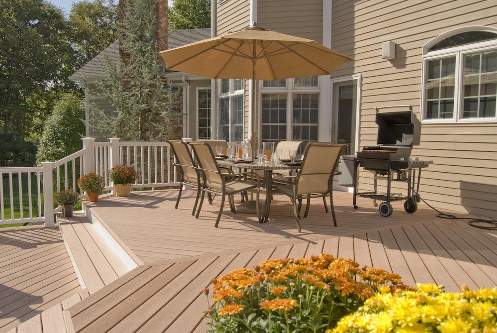 Take Your Living Room Outdoors with Spartanburg’s Most Reputable Deck Builder