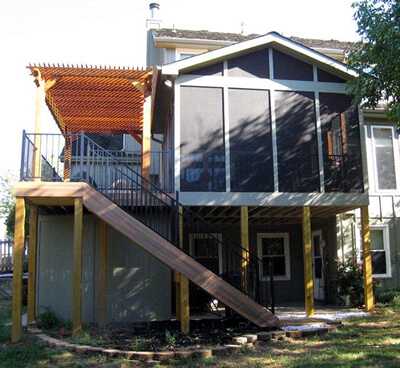 porch with deck and pergola