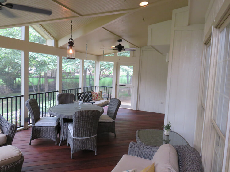 Dining area on screened porch