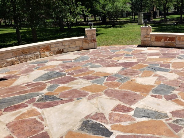 Stamped concrete patio looks like natural flagstone