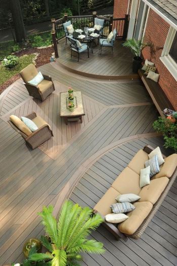 outdoor deck with furniture