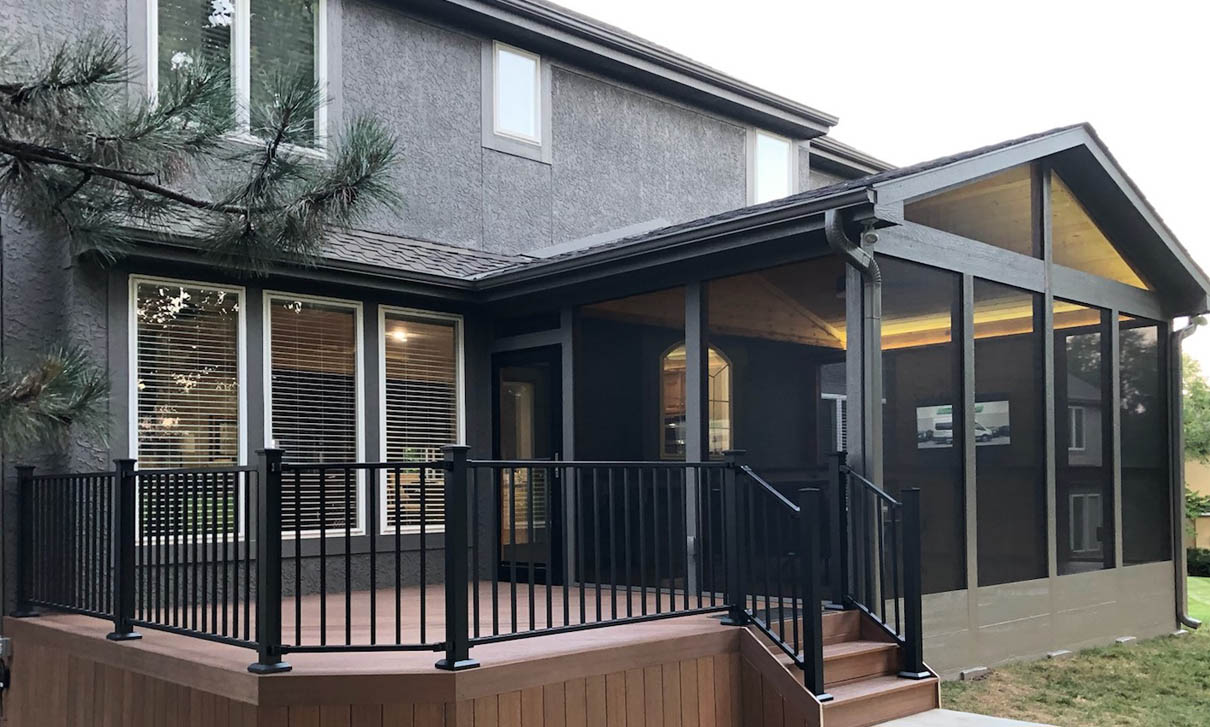 deck screened in porch contractor Nashville TN