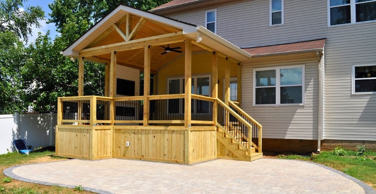 Franklin coverd porch contractors