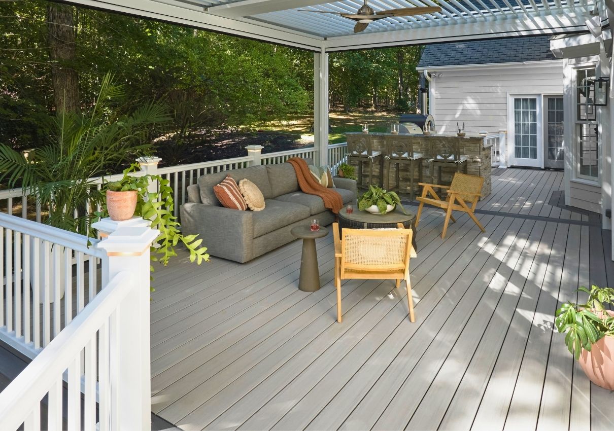 upgrade Nashville deck to composite decking