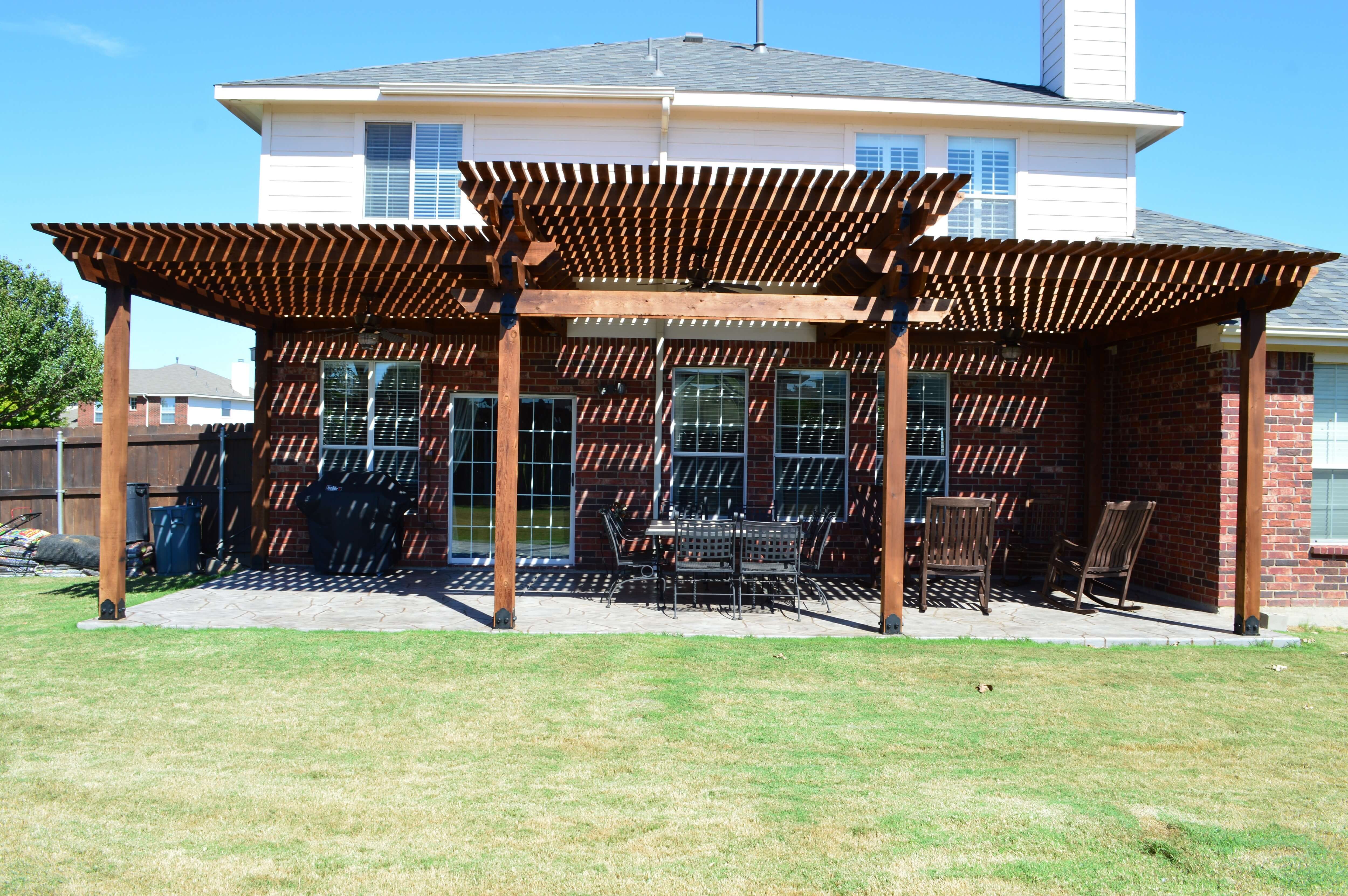 patio with pergola