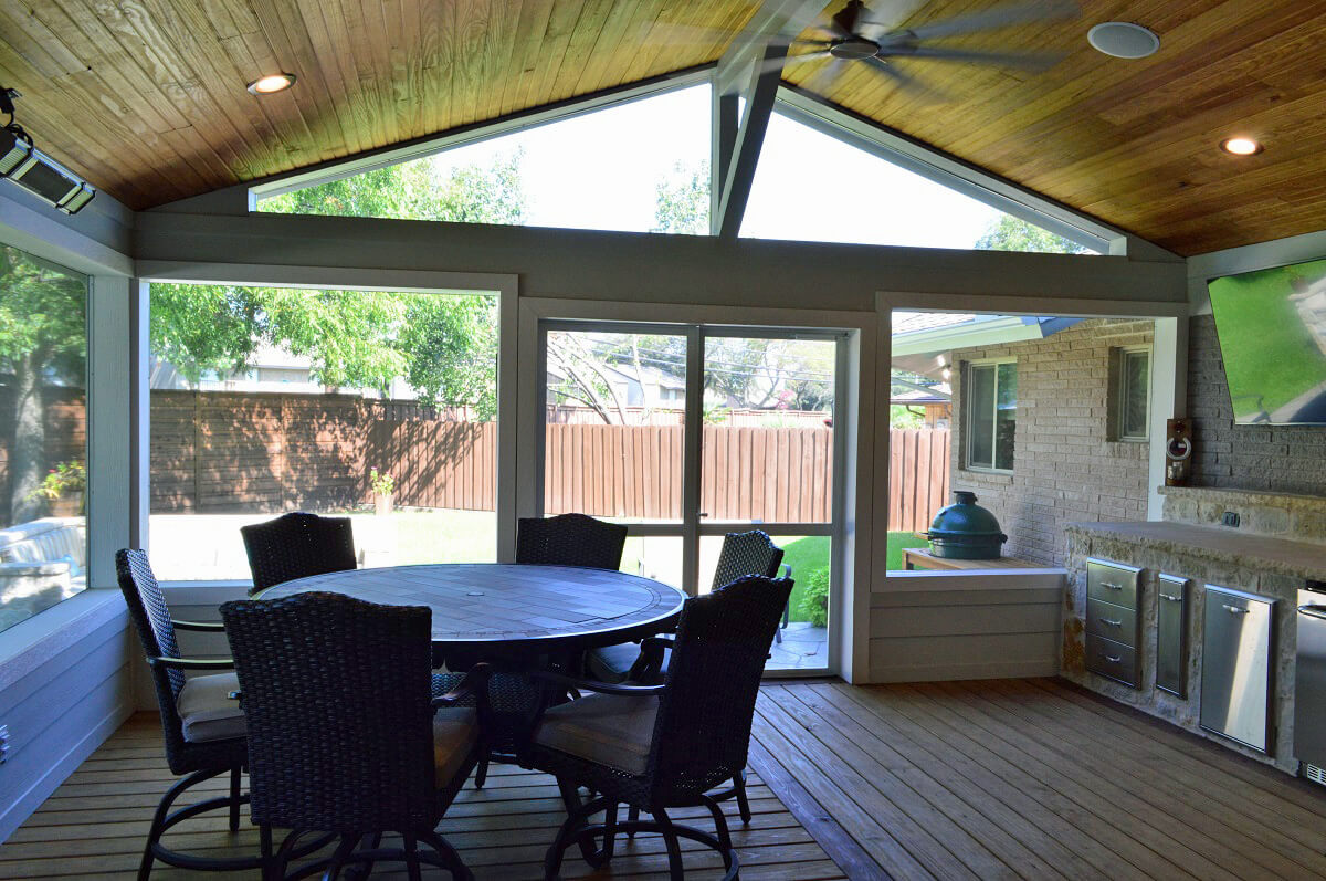 Screened porch