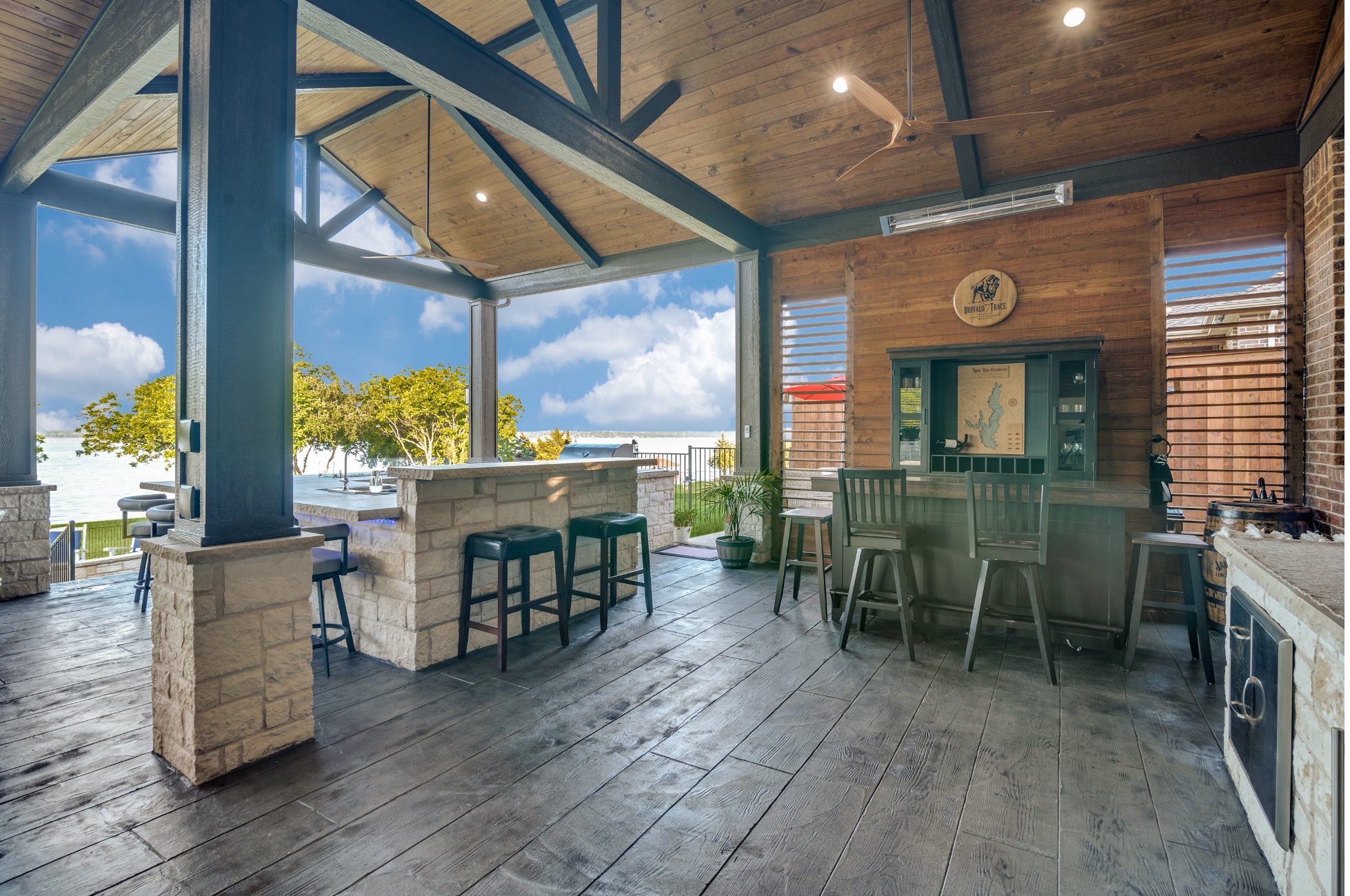 stain and stamp patio floor design ideas