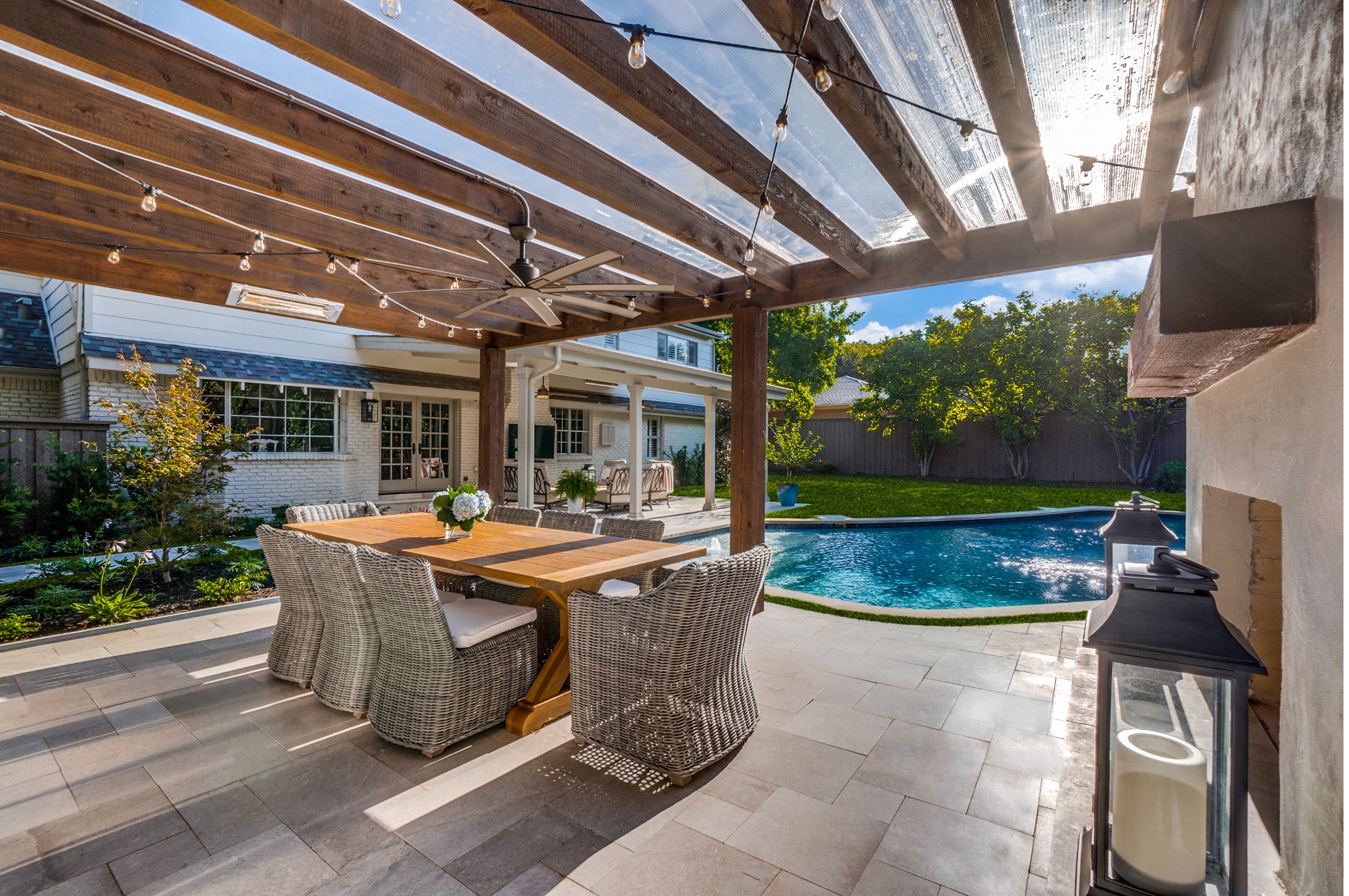 Travertine patio floor design ideas